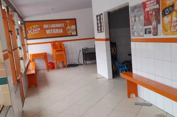 CASA/ SALA COMERCIAL - CRISTO REDENTOR, CRICIUMA