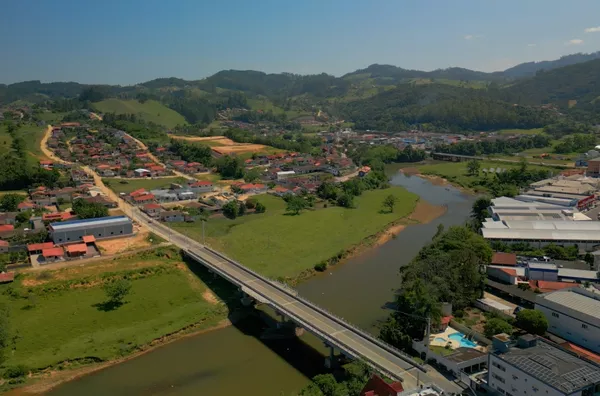 TERRENOS, LOT. GESSER - BRAÇO DO NORTE