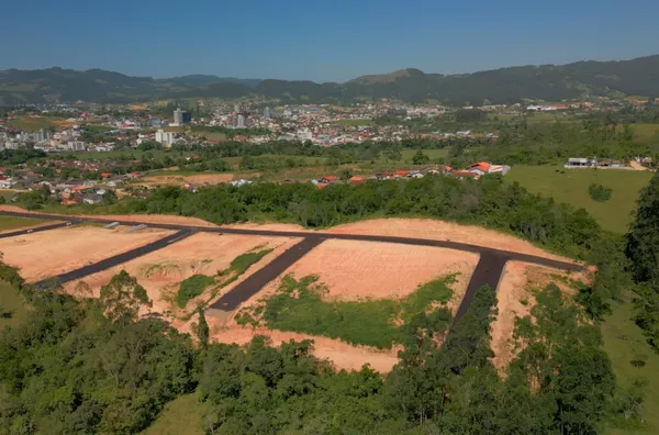 TERRENOS, LOT. GESSER - BRAÇO DO NORTE