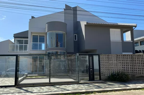CASA DE ALTO PADRÃO - ZONA NOVA, BALNEÁRIO RINCÃO