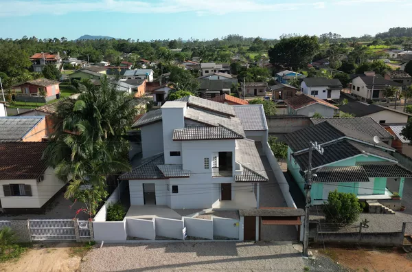 CASA DOIS PAVIMENTOS, OURO NEGRO - FORQUILHINHA