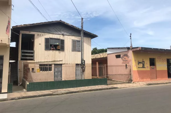 TERRENO - CENTRO, IÇARA