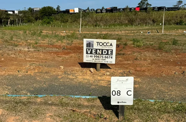 TERRENO - LOT. BENVENUTTI, PRIMEIRO DE MAIO, IÇARA