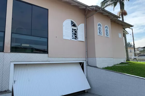CASA - JARDIM ELIZABETE, IÇARA