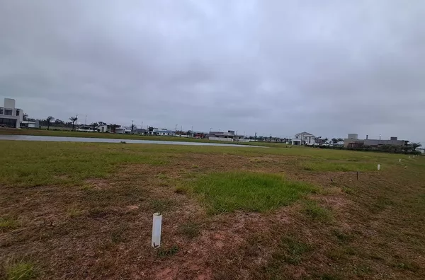 TERRENO, CONDOMÍNIO ÁGUAS DO ATLÂNTICO, ZONA SUL – BALNEÁRIO RINCÃO