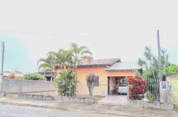 CASA - JARDIM ELIZABETE, IÇARA
