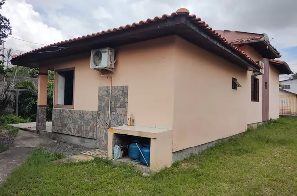 CASA - JARDIM ELIZABETE, IÇARA