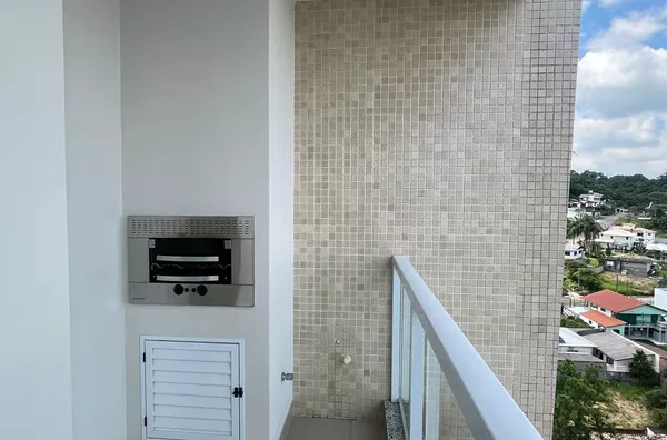 APARTAMENTO RES. LONGARONE, COMERCIÁRIO-CRICIÚMA