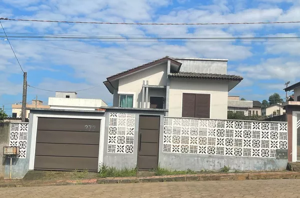 CASA, LINHA BATISTA, CRICIÚMA