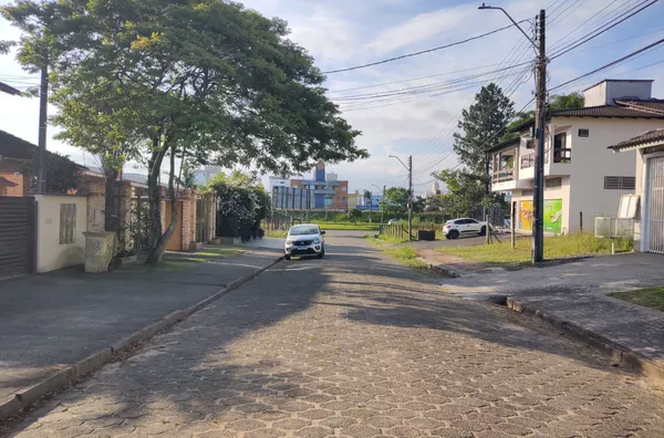 CASA - JARDIM ANGELICA, CRICIÚMA