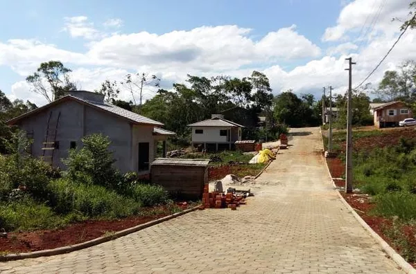 TERRENOS, LOT. SÃO LORENZO - SÃO DEFENDE, CRICIÚMA
