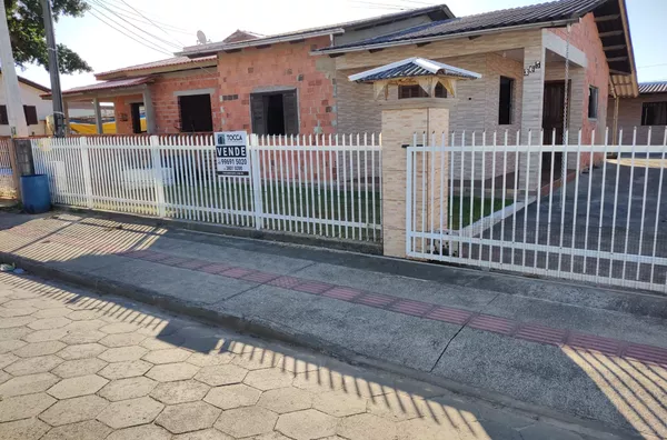 02 CASAS - PEDREIRAS, BALNEÁRIO RINCÃO