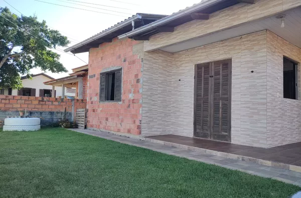 02 CASAS - PEDREIRAS, BALNEÁRIO RINCÃO