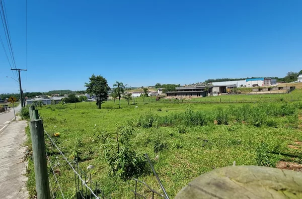 TERRENO - LIRI, IÇARA