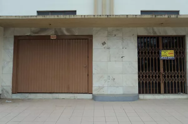 PRÉDIO COMERCIAL, OFICINAS-TUNARÃO