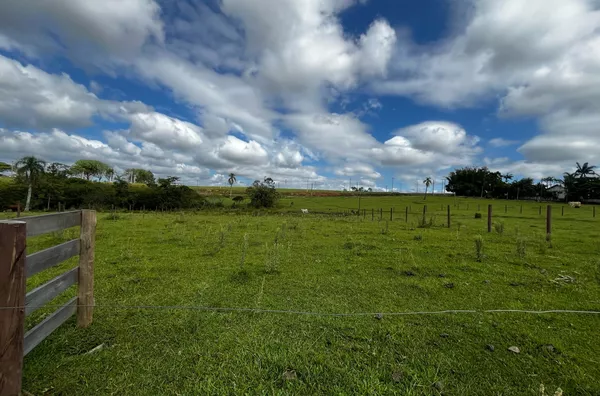 TERRENO - LIRI, IÇARA