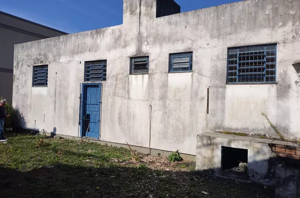 TERRENO/ ESPAÇO COMERCIAL - PINHEIRINHO, CRICIUMA