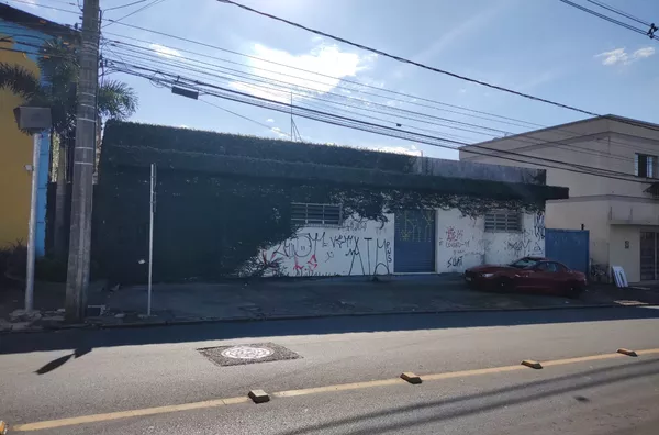 TERRENO/ ESPAÇO COMERCIAL - PINHEIRINHO, CRICIUMA