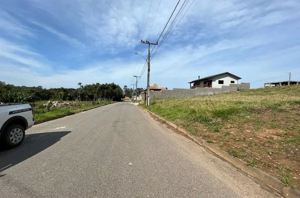 TERRENO - LIRI, IÇARA