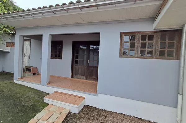 CASA COM EDÍCULA, QUARTA LINHA - CRICIÚMA