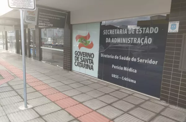 SALA COMERCIAL, ED. ESTORIL - CENTRO, CRICIÚMA