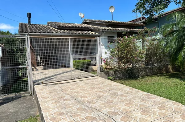 CASA, MORRO ESTEVÃO-CRICIÚMA