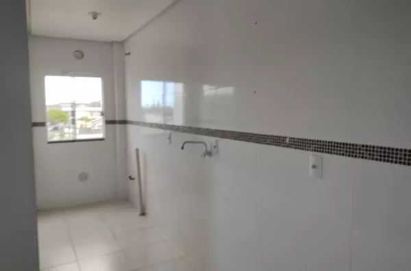 APARTAMENTO COM COBERTURA - PEDREIRAS, BALNEÁRIO RINCÃO