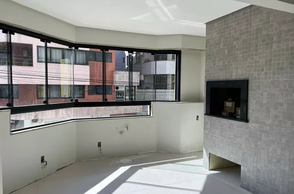 APARTAMENTO, RES. PARC DES PRINCE - COMERCIÁRIO – CRICIÚMA