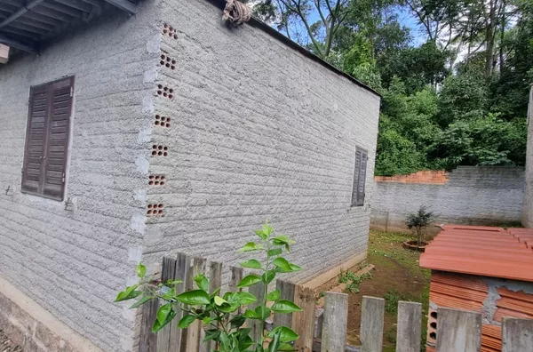 TERRENO COM CASA EM ALVENARIA - BOSQUE DO REPOUSO, CRICIÚMA