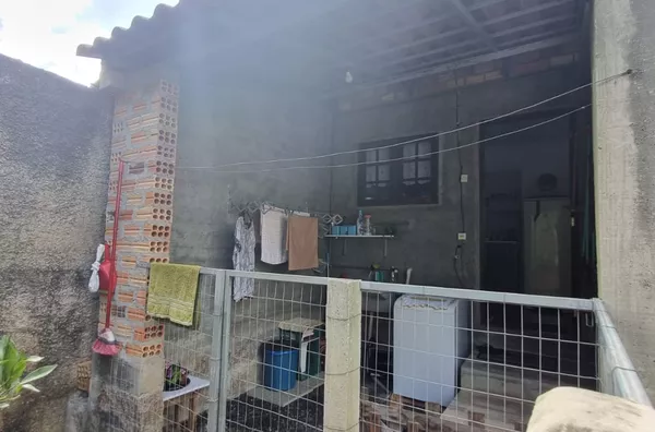 TERRENO COM CASA EM ALVENARIA - BOSQUE DO REPOUSO, CRICIÚMA