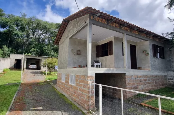 TERRENO COM CASA EM ALVENARIA - BOSQUE DO REPOUSO, CRICIÚMA