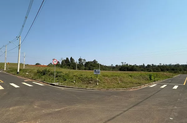 TERRENO, COLONINHA ZILLI - CRICIÚMA