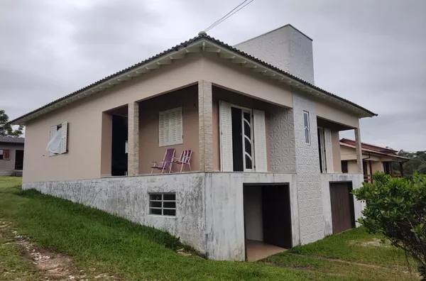 CASA - LOMBAS/ PEDREIRAS, IÇARA