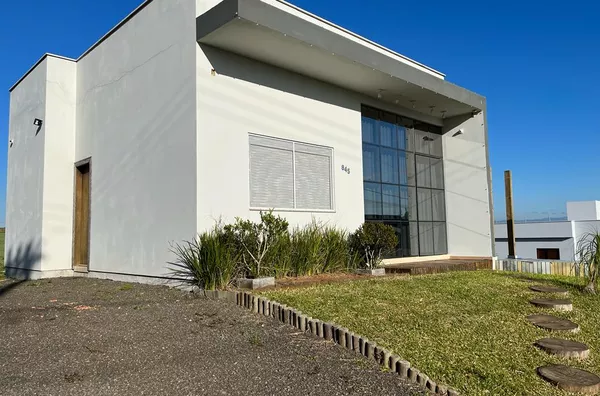 CASA - LOMBAS PEDREIRAS, IÇARA