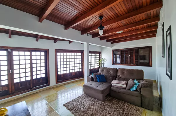 CASA, PRÓSPERA - CRICIÚMA