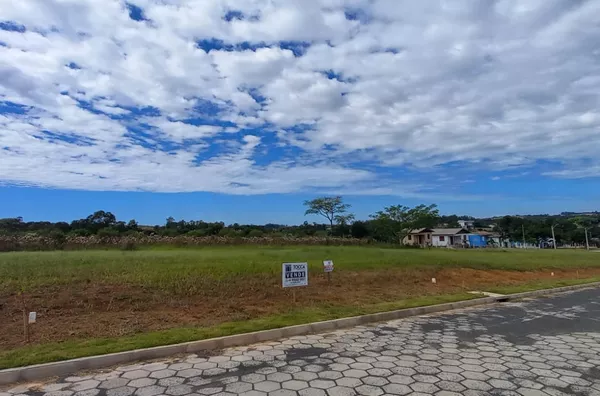 TERRENO, LOT. VIVA VERDA, LINHA BATISTA - CRICIÚMA
