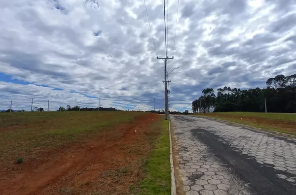 TERRENO, LOT. VIVA VERDA, LINHA BATISTA - CRICIÚMA