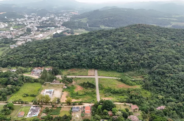 TERRENO, BAIRRO BEL RECANTO-URUSSANGA