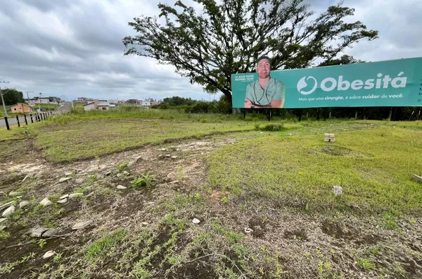 TERRENO - LOTEAMENTO NOVA FIGUEIRA - PRIMEIRA LINHA