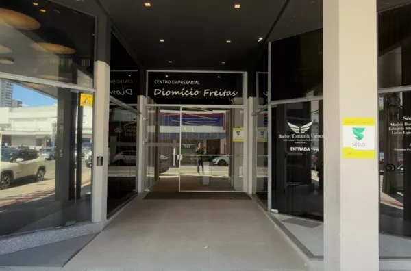 SALA COMERCIAL - EDIFÍCIO DOMINICIO FREITAS - CENTRO - CRICIÚMA