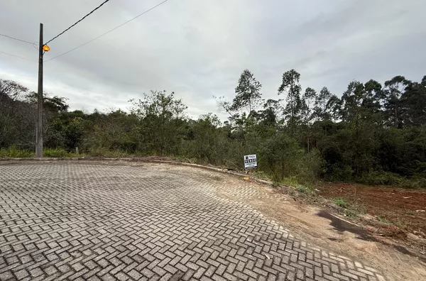 TERRENO - LOT. CITY GARDEN, RIO MAINA, CRICIÚMA