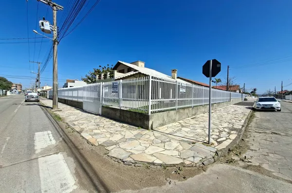 CASA PARA VENDA - ZONA NOVA - BALNEÁRIO RINCÃO