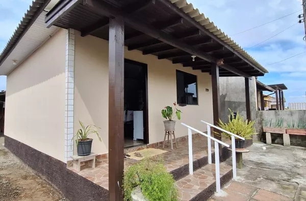 CASA PARA VENDA - ZONA SUL - BALNEÁRIO RINCÃO