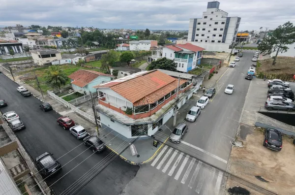 CASA - CENTRO - IÇARA