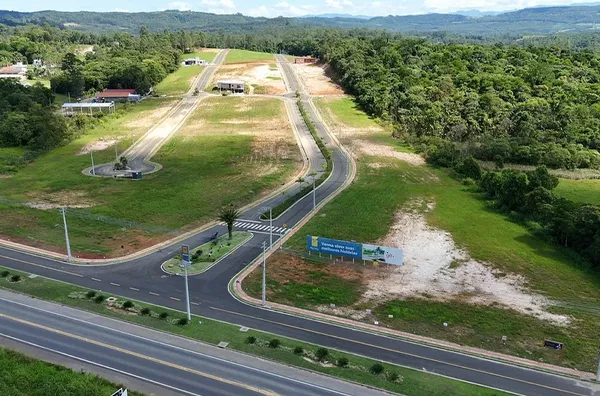 APARTAMENTO - RES. PREMIER - CRISTO REI - IÇARA