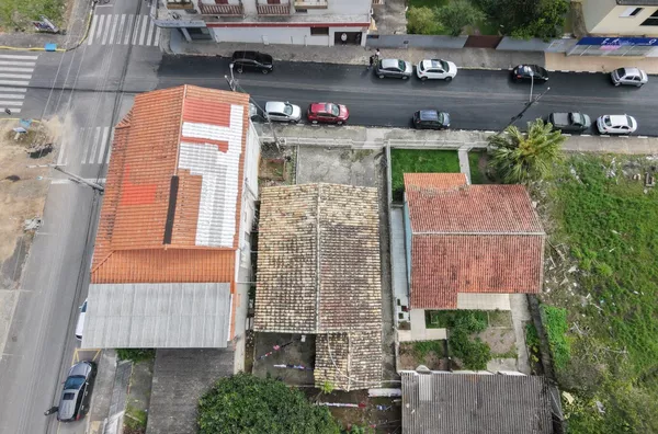 CASA - CENTRO - IÇARA