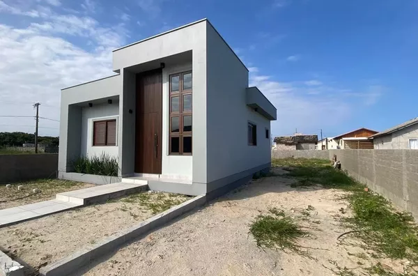 CASA- LOTEAMENTO PARQUE NOVO RINCÃO - BALNEÁRIO RINCÃO