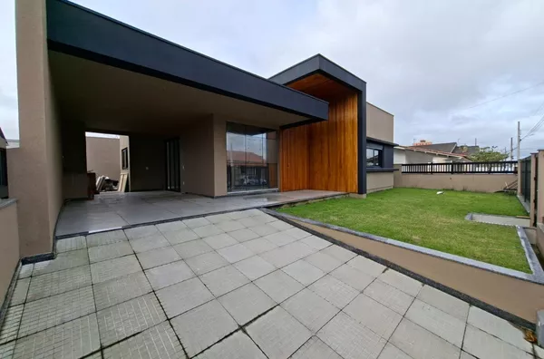 CASA PARA VENDA - ZONA SUL - BALNEÁRIO