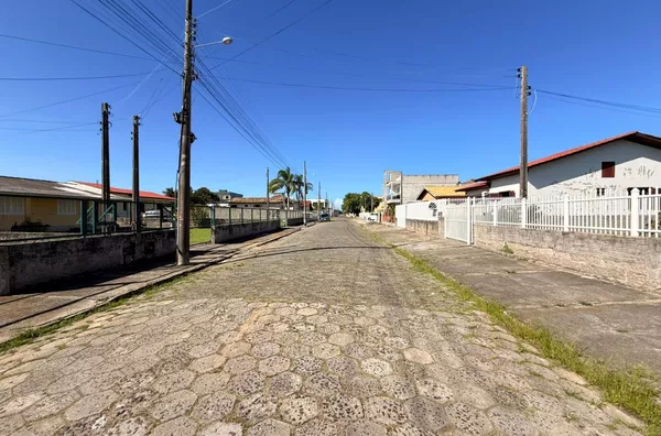 CASA - ZONA VELHA - BALNEÁRIO RINCÃO