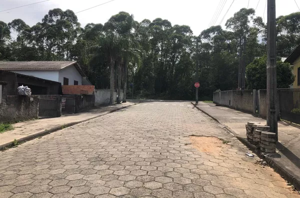 CASA - NO LOTEAMENTO LIMA, LIRI, IÇARA